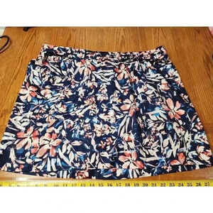 ST JOHN'S BAY ACTIVE FLORAL SKORT PLIS SIZE 1X